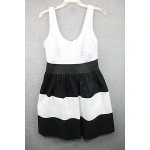 Jackie Jon New York Women's Dress-Size 10-Fit & Flare Party Dress